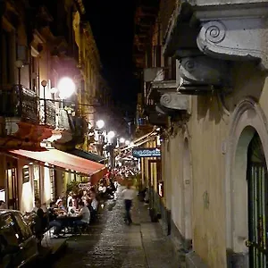 https://casa-nipitella.sicilyhotelsitaly.net